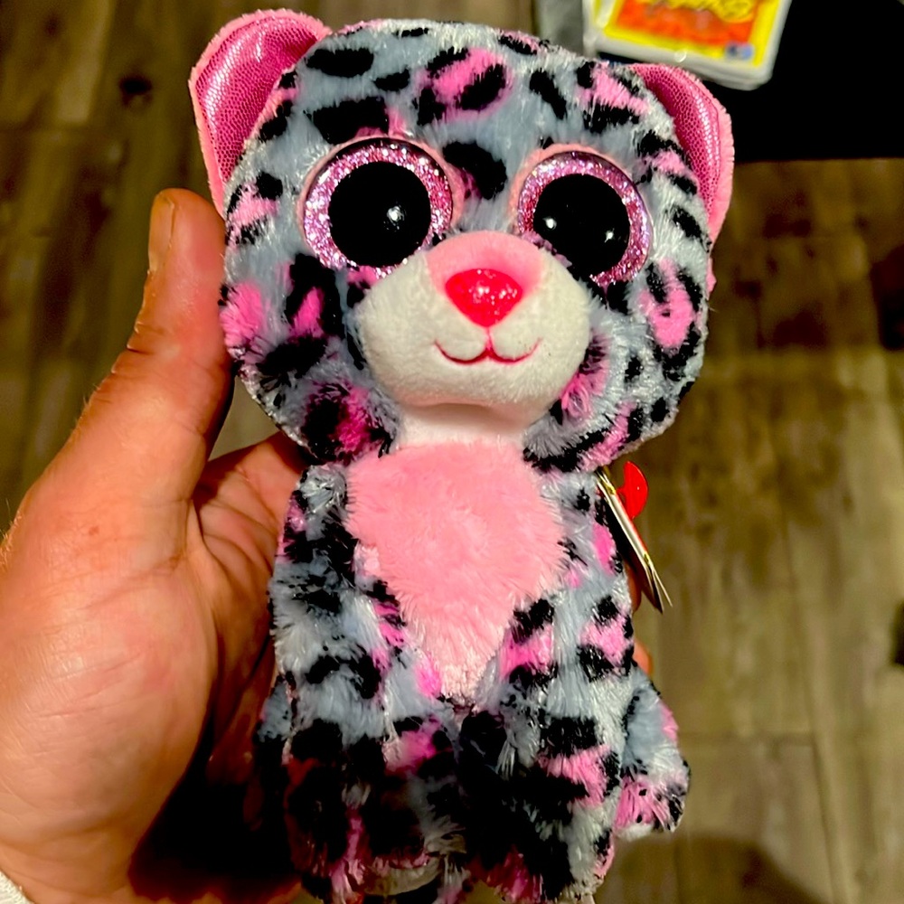 1 beanie baby boo.